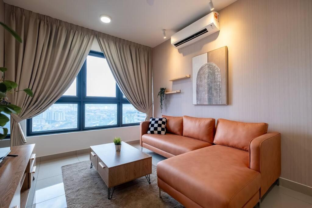 M Vertica Klcc View 5mins To Mrt Sunway Velocity Kuala Lumpur