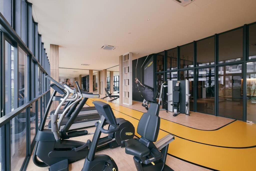 Pangsapuri M Vertica Klcc View 5mins To Mrt Sunway Velocity Kuala Lumpur