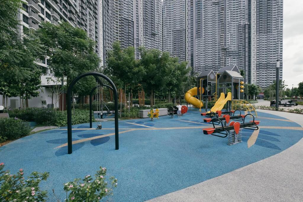 M Vertica Klcc View 5mins To Mrt Sunway Velocity Pangsapuri