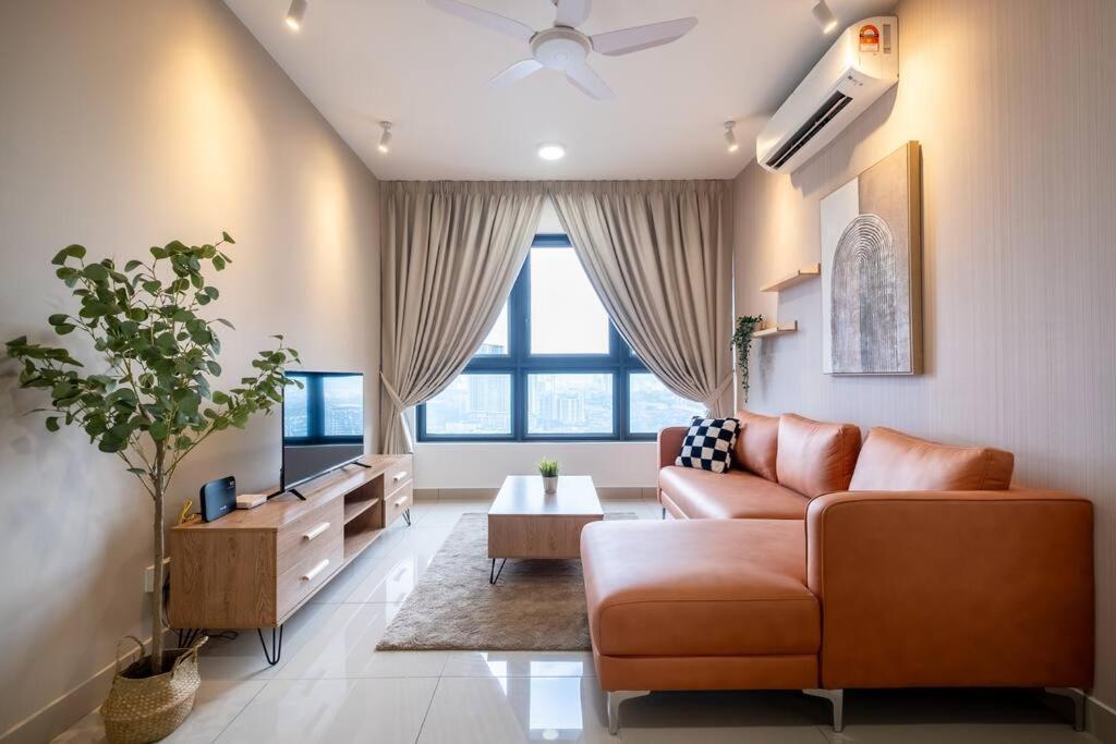 M Vertica Klcc View 5mins To Mrt Sunway Velocity Pangsapuri *